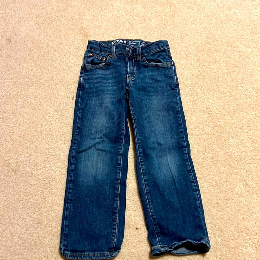 Sonoma relaxed jeans. Size 5.